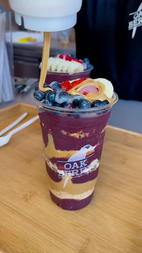 Delicious Acai Bowl Recipe for a Healthy Snack | Oakberry Smoothie Bowl