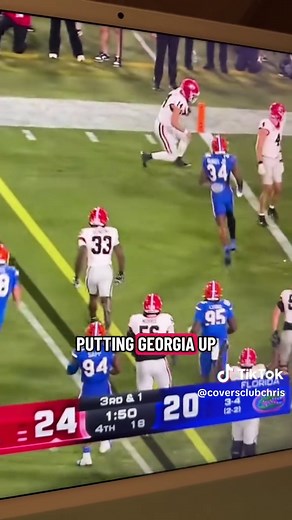 Georgia controversy as Gunner Stockton takes a knee at the one yard line to close out Florida and costs Georgia bettors #collegefootball #georgia #uga #florida #floridagators