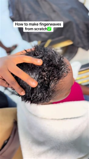 How to Create Finger Waves for Short Hair