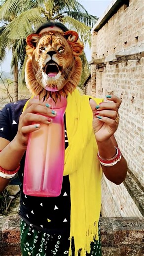 Brave Dog Saves the Day! 🐶💥 #shorts #dog #hero p4