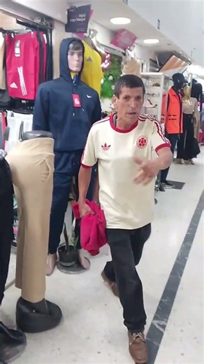 él campesino montañero Javier Ramírez ospina