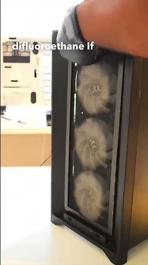 Are compressed air cans good for your PC? 🤔