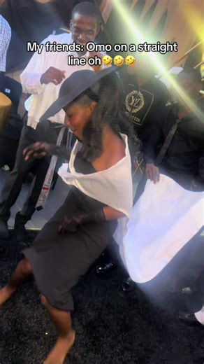 Nepo Babies, Formal Dinner Party Fails