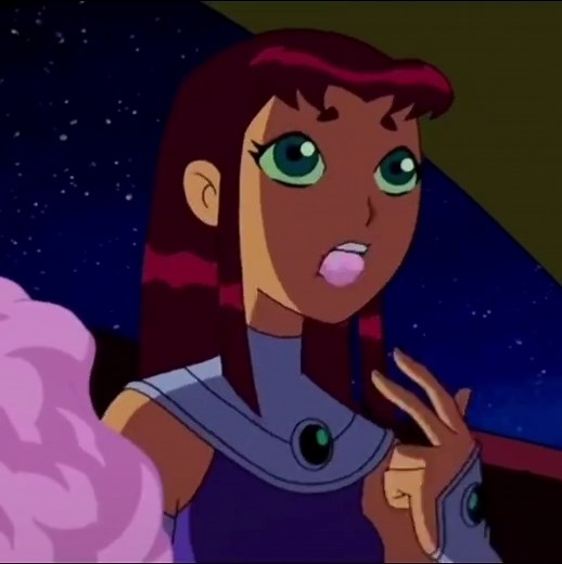 Critique of Starfire's New Designs in Teen Titans