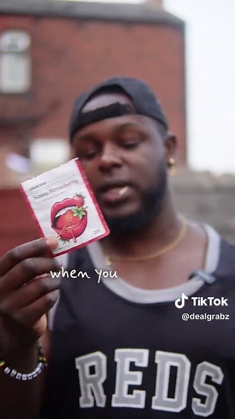 3-Pack Tropical Punch Flavored Toothpicks: Refreshing Taste