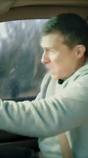 25K views · 120 reactions | Classic Land Cruiser vs classic Range Rover OFF-ROAD! Which would you choose? Let us know in the COMMENTS! https://bit.ly/Range-Rover-Vs-Land-Cruiser- | carwow | Facebook