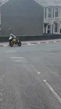 320km/h Between the Hedges! | NW200 Practice Highlights
