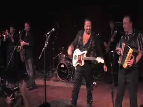 Raul Malo w/ Flaco Jimenez live (Volver)