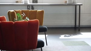 1.7K views | Bauen muss nachhaltiger werden. Doch welche Zukunftsperspektiven und Lösungsansätze gibt es? Um diese Frage ging es im Panel „Building the future“, zu dem Interface am 25. Mai sechs Experten ins Wiener Climate Lab geladen hat. Erfahren Sie in unserem Blog, welche Themen an diesem Tag heiß diskutiert wurden: https://interf.ac/3X59b4x | Interface | Facebook