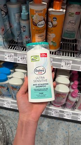 Balea med Ultra Sensitive šampon proti lupům z dm drogerie za 59,90 Kč! 🌿🫧 Tento šampon je ideální pro citlivou a suchou pokožku hlavy, zklidňuje, zmírňuje svědění a bojuje proti lupům. Navíc je skvělý pro rychle mastící se vlasy.🧴✨ #dm #dmcesko #dmtipy #dmhaul #haulshopee #vlasy #peceovlasy #mastnevlasy #protilupum #lupy #krasnevlasy #balea #baleamed #zdravevlasy #samponprotilupum #samponnamastnevlasy #tipy #tipyatriky | Kupi.cz