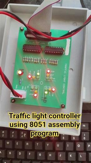 Traffic light controller using 8051 assembly program #shortsfeed #electrical #kishlay #ytshorts
