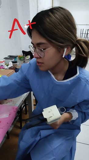 Cómo Colocar Silicón en la Pistola Dispensadora | Odontología