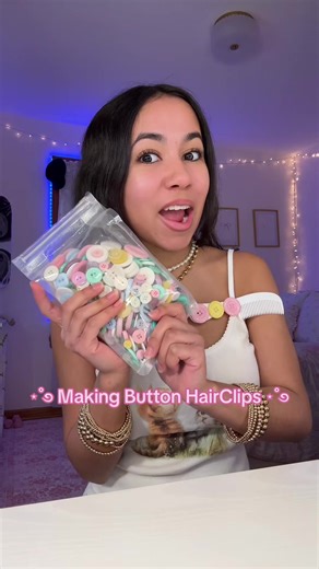 Show me some button crafts you made!!!!💗🥹 #buttons #buttoncrafts #buttoncraft #diy #whimsy