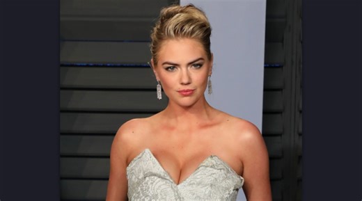 Kate Upton Was In Blue & Orange Bikinis For The Tigers Home Opener This Weekend Thanks To SI Swimsuit