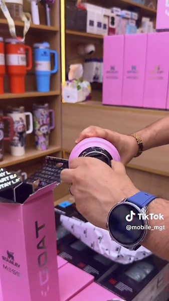 Todo sobre la Stanley Cup y sus accesorios