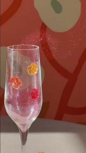 spring brunch mimosa recipe | easy prosecco cocktail idea