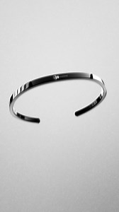 Wear the power of Shiv's Trishul on your wrist! 🛡 ✨ 22K gold plated, fully adjustable & crafted in high-grade stainless steel. Anti-tarnish, water resistant & hypoallergenic. Loved by 6000 customers with a 4.67/5 rating ⭐⭐⭐⭐⭐ Limited time offer: Buy 2 get 15% off, buy 3 get 20% off! Free shipping worldwide 6-month warranty. Explore now and experience the magic → mesmerizeindia.com | Mesmerize