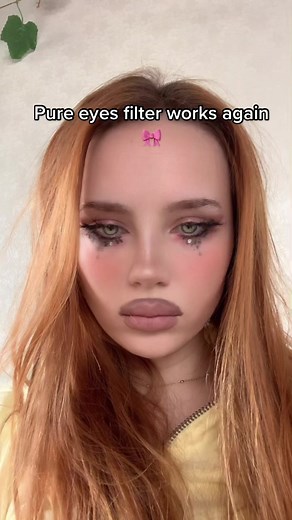 Enhancing Your Look with the Pure Eyes Filter