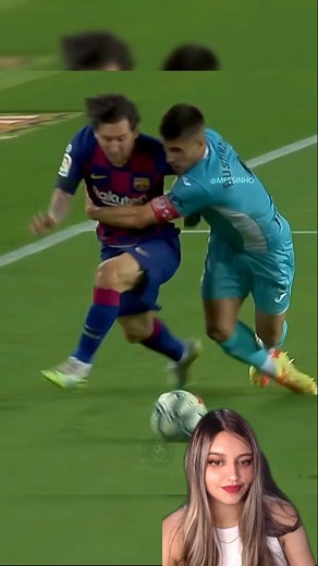 731K views · 16K reactions | Messi jugando rugby #PSG #barcelona #messi #cr7 #españa #lamineyamal #portugal #paris #argentina #neymar #LuisSuarez #AnsuaFati | La noni FF | Facebook