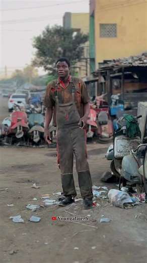 Ahmad Youngalajerh Dayyabu on Instagram: "Listin attentively this is Qur’an verses 😊🌹🙇🏼#allah #socialmedia #alhamdulillah #viralvideos #quran"