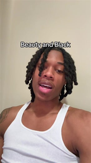 smooch (@smoochllb)’s video of beauty in black
