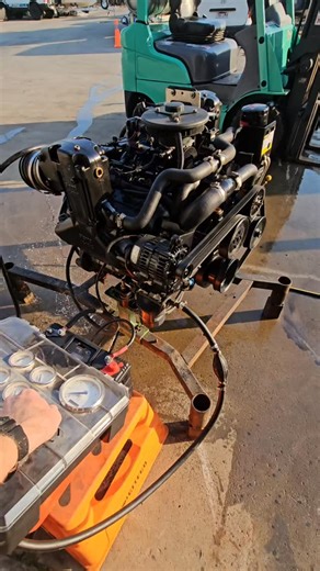 Sixty Mile Marine on Instagram: "MERCRUISER 4.3L MPI Top end rebuild with new cylinder heads completed and run up prior to craning back into the boat."