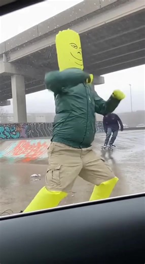 aiflowa1 (@aiflowa1)’s videos with Around the World (Radio Edit) - Daft Punk