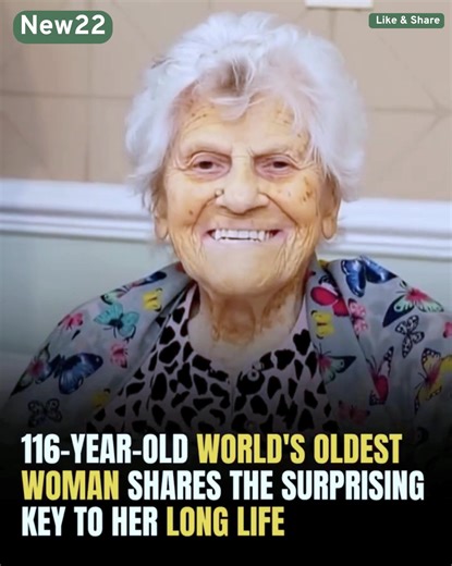 She Just Turned 116 — And the WORLD’S OLDEST LIVING WOMAN Finally Revealed the One Habit That Kept Her Alive While Everyone Around Her Passed Away 😳👇 Ethel Caterham has lived through TWO World Wars, survived pandemics, outlived her husband and children… and in 2025, Guinness officially crowned her the WORLD’S OLDEST LIVING PERSON at 116 years old. People expected some miracle diet… some magical gene… some bizarre routine. But when reporters leaned in to hear her “secret,” she stunned everyone 