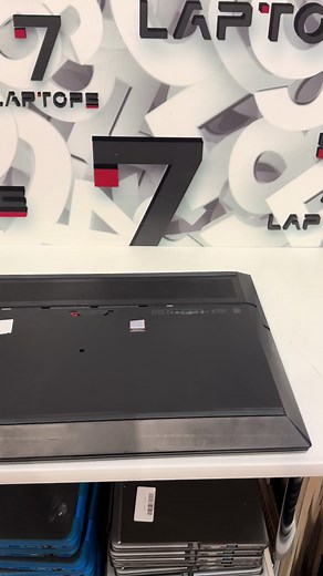 HP Zbook 17 G5: Потужний ноутбук з Windows 10 Pro