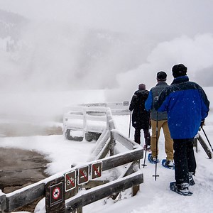 Explore Places to Stay in Yellowstone National Park This Winter for a Magical Vacation. | Yellowstone National Park Lodges