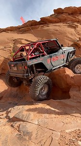 35K views · 464 reactions | We are convinced that these tires could crawl anything  #maxxis #maxxistires #maxxistrepador | OFF ROAD N CHILL | Facebook