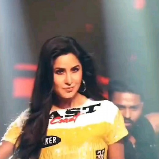 Katrina Kaif Dance In IPL On Kamli Song | Stunning Dance Performance #shorts #ipl #dance #bollywood