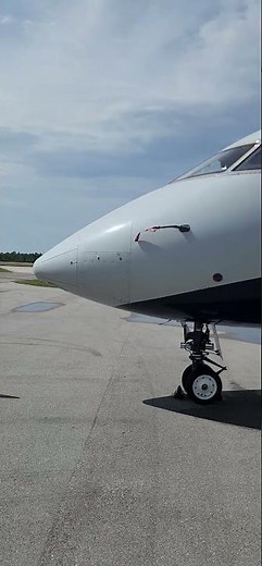 🛩️ Bombardier Challenger CL-600-2B16 at KFXE | Fort Lauderdale Executive Airport ✈️ #aviation