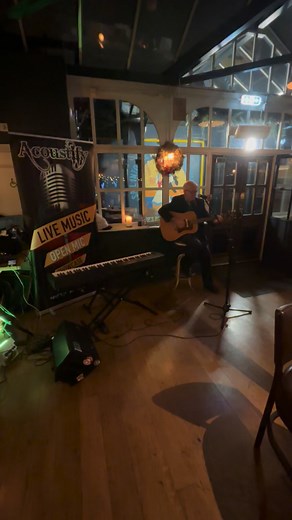 David Nevin played his first gig at The Ship yesterday, first act at Acoustify Monday Open Mic and we absolutely loved it! Mondays sound great! 🎶🎤🤙 like & follow Mr David Nevin for more from this beautiful dude! . #openmicnight #openmiclondon #acoustify #openmic #thedistillers #london #londonopenmic #livemusic #livemusiclondon #openmic #hammersmith #shepherdsbush #fulham #chelsea #putney #livemusicscene #acoustify #acoustifyopenmic #talent #performer #talentscout #vibes #showcase #newmusic | 