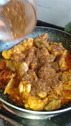 Spicy Chicken Masala 🤤 #viral #short's #chicken #food