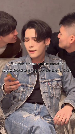 元コーラス部による本気のOne Direction ♪What Makes You Beautiful #元コーラス部 #onedirection #whatmakesyoubeautiful #洋楽 #弾き語り