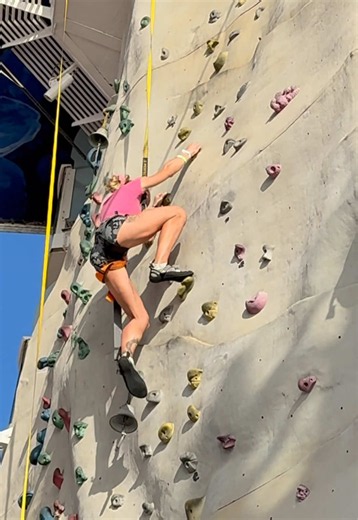 Rock Climbing Tips: How to Choose the Right Route for Beginners