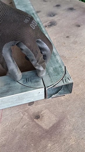Nice trick for cutting corner connections #tricks #tips #skills #ideas #diy