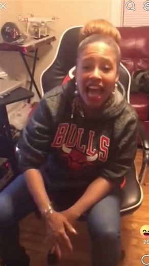 The story behind underground artist PrettyKitty she had the Gift why was she kept a secret