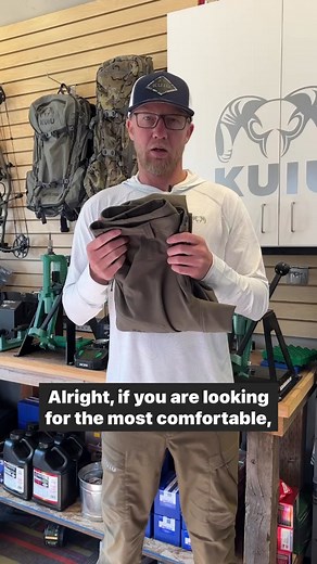 Attack Pant – the pant that boasts more than 10,000 five-star reviews, and for good reason #KUIU #KUIUNation #hunting #fishing #attack #review #5star