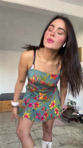 Videos de Lu (@lu.nieto) con “original sound - The Music Experience!”