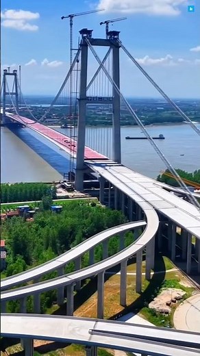 Why the World Is Talking About China’s New Black Bridge! 😳 #facts #ytshorts #trending