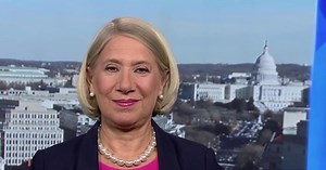 Comparing Clinton's 2008 and 2016 campaigns