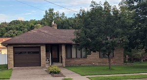 713 E Prospect St, Durand, WI 54736 - MLS 1583897 - Coldwell Banker