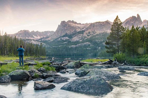20 Best Places to Visit in Idaho—Must-see National Monuments, Ski Resorts, and Quaint Hidden Gems Included