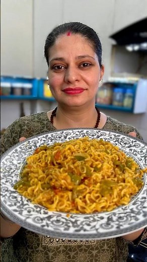 Aaj maine ye sabji kyu banai🤤 #maggi #viralvideo #shorts #maggie