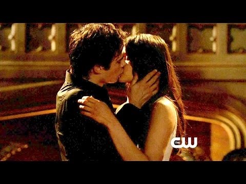 Vampire diaries 4x23 Elena et Damon français