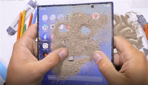 Galaxy Z Fold 7 Survives Brutal Torture Test Without Cracking or Snapping