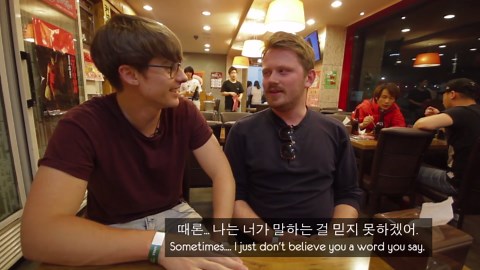Englishman vs. extreme Korean spicy food: Johnny's first Korea challenge!