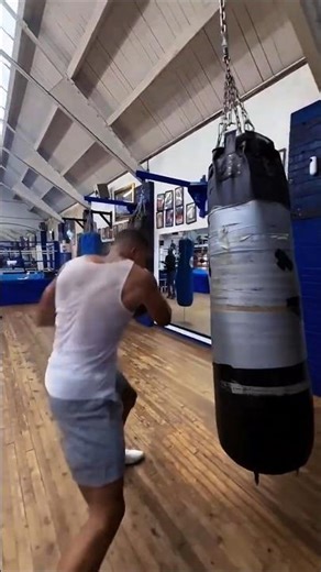 Anthony Joshua Powerful Training Session...Healing Through Impact 👀